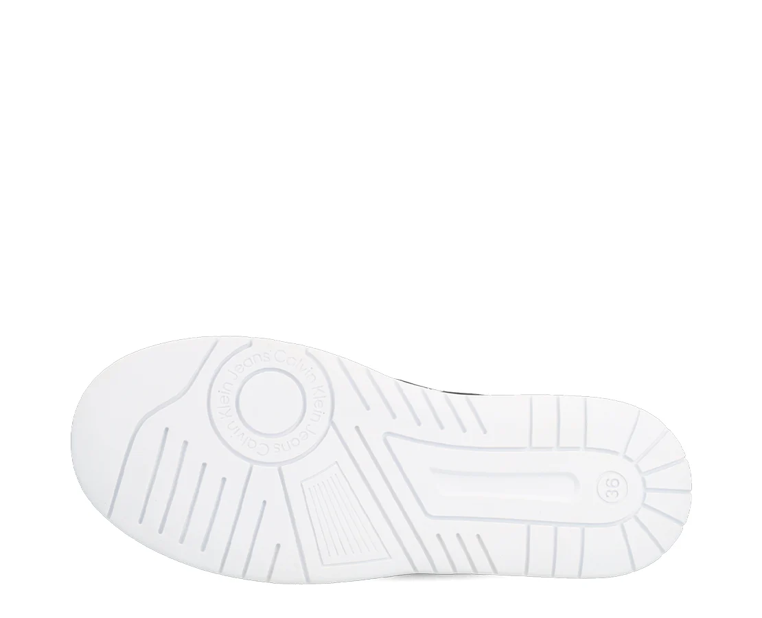 Calvin Klein Low Cut Sneaker - Image 4